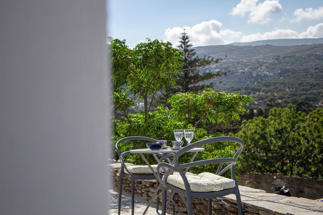 Korina'S Suites Ándros Екстериор снимка