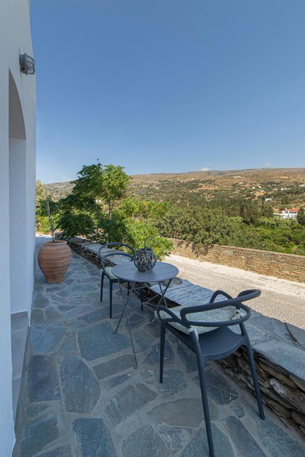Korina'S Suites Ándros Екстериор снимка